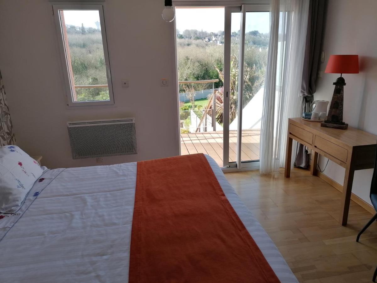 Les Terrasses Du Ris Bed and Breakfast Douarnenez Exteriör bild